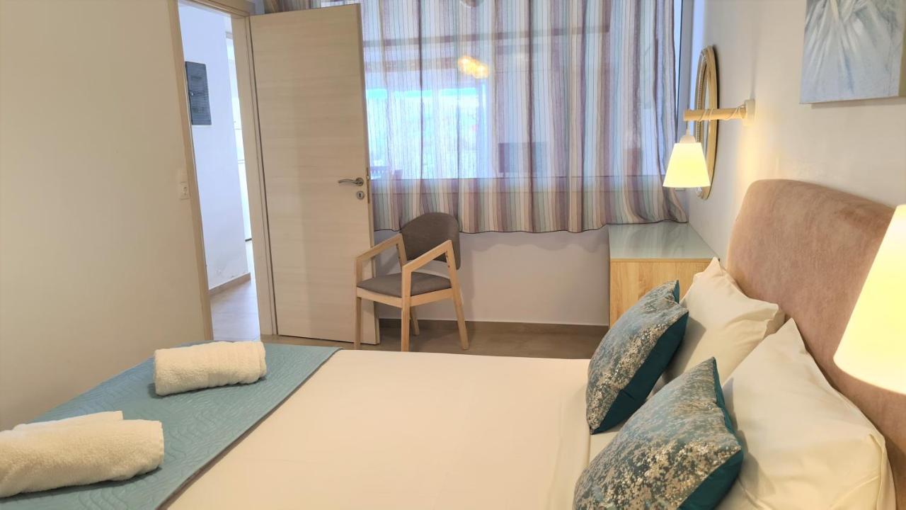 Bella Mare Luxury Apartments Kalamáki Kültér fotó